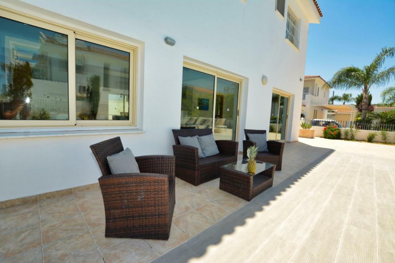 Blue Sea Villa Протарас Экстерьер фото