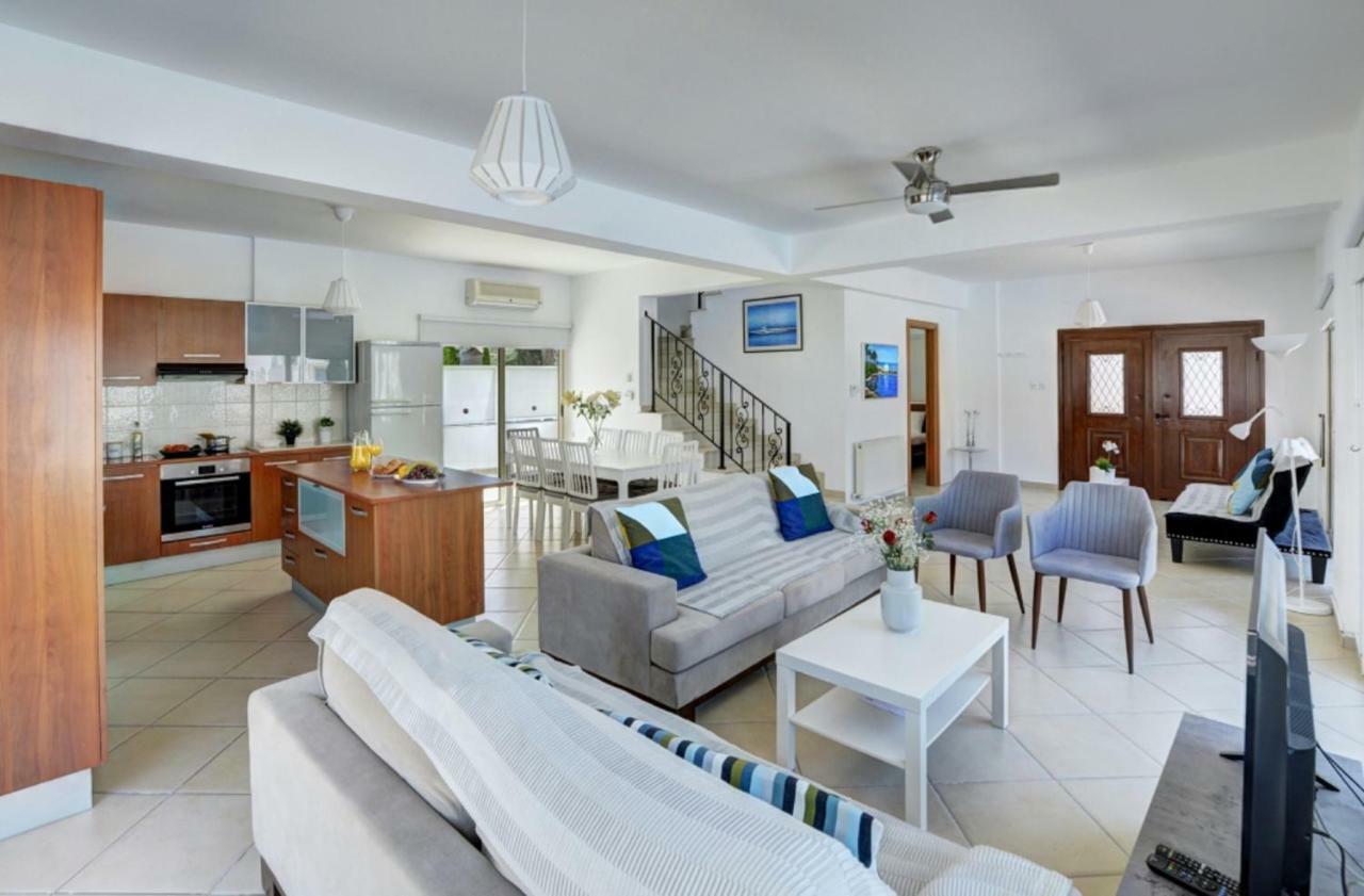 Blue Sea Villa Протарас Экстерьер фото